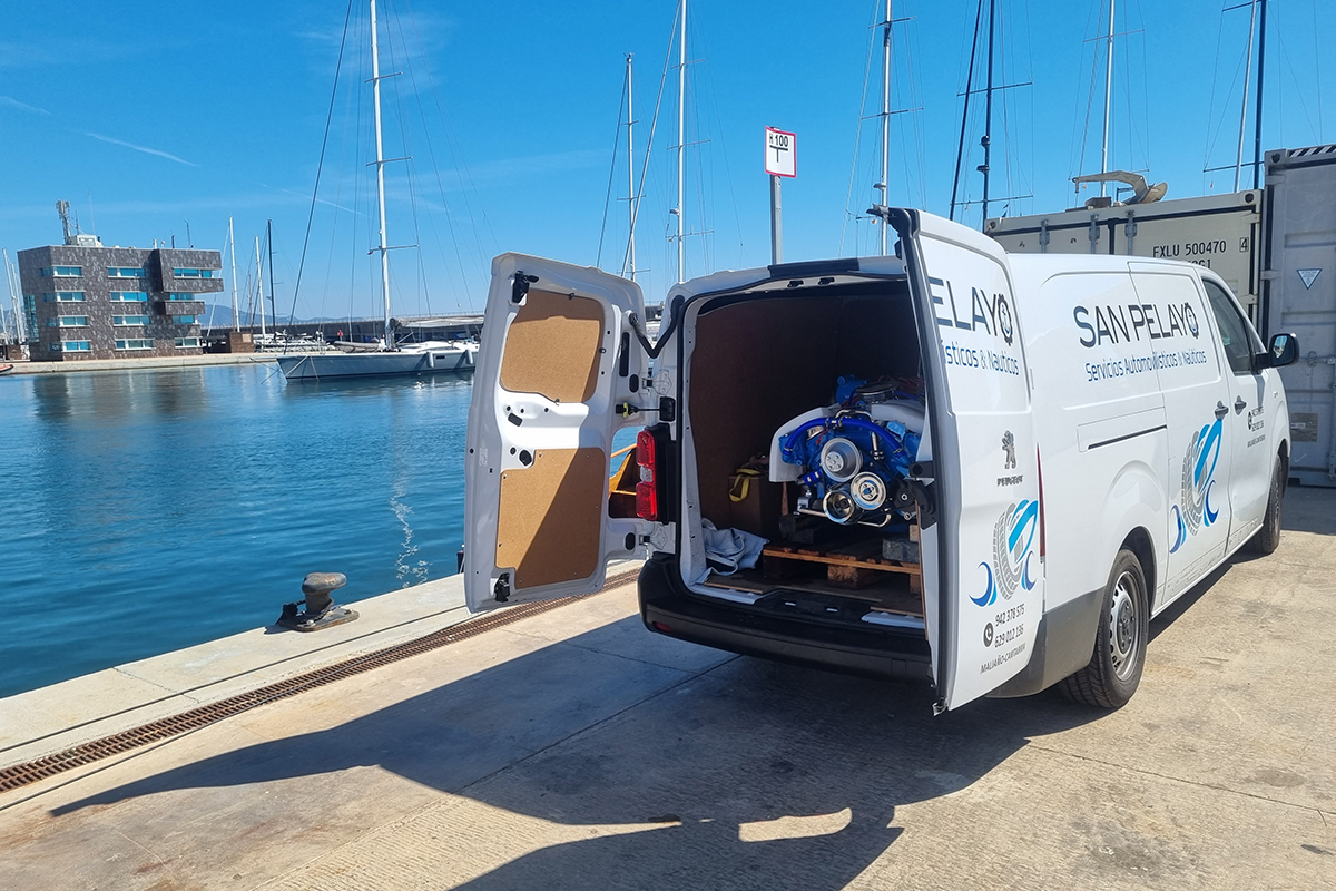 Tecnología Marítima en Cantabria - Furgoneta